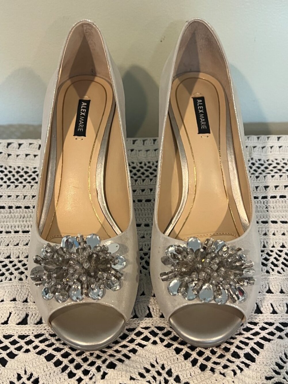 Alex Marie Shimmery and Sparkly Silver Peep-Toe Pumps Size 7.5